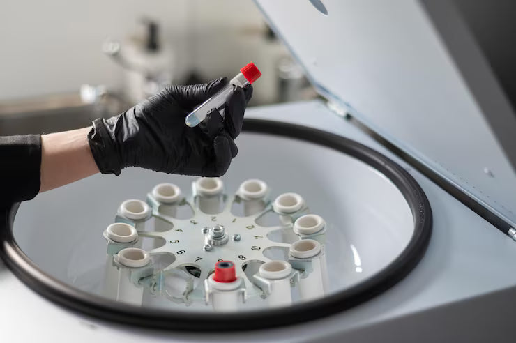 Choosing the Right Centrifuge for Your Lab: A 2025 Buyer's Guide